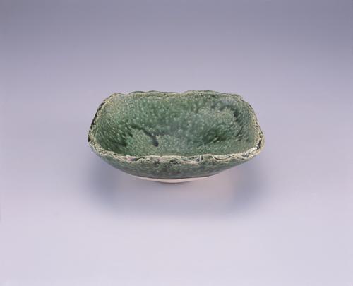 織部釉鉢
