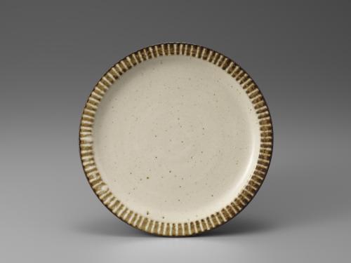 白釉鎬プレート（L)