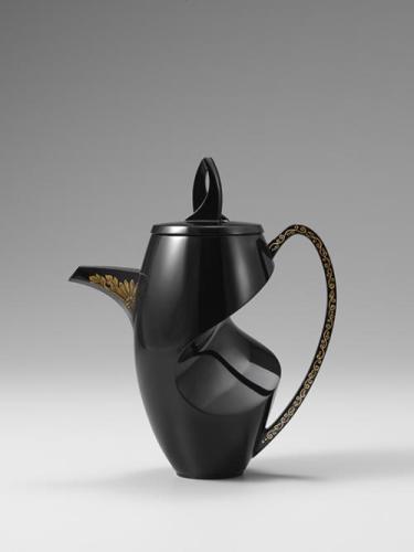 乾漆菊蒔絵注器